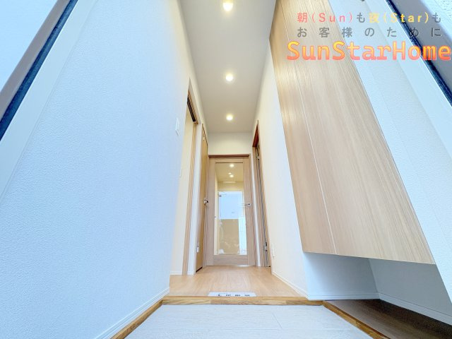 【サンスターホーム】ファミネス東青梅　リノベ済み　最上階　駅近の玄関