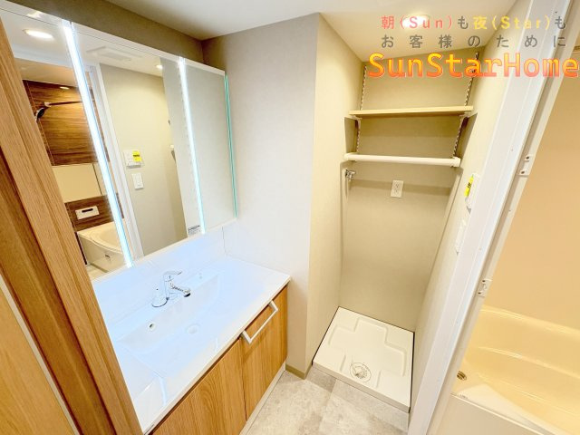 【サンスターホーム】ファミネス東青梅　リノベ済み　最上階　駅近の独立洗面台