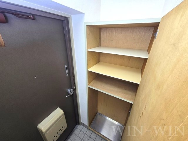 レリブ神ノ輪の玄関|イメージ（同建物内別部屋の写真です）