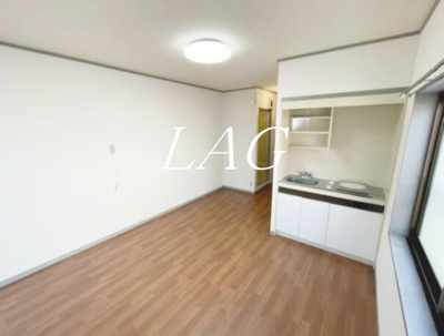 【居間・リビング】 | ティネロ | 洋室のお部屋です。