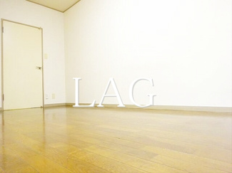 【寝室】 | 第二白亜館 | 寝室です。
