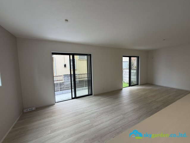 平塚市桃浜町1期　新築戸建　全1棟1号棟の居間・リビング