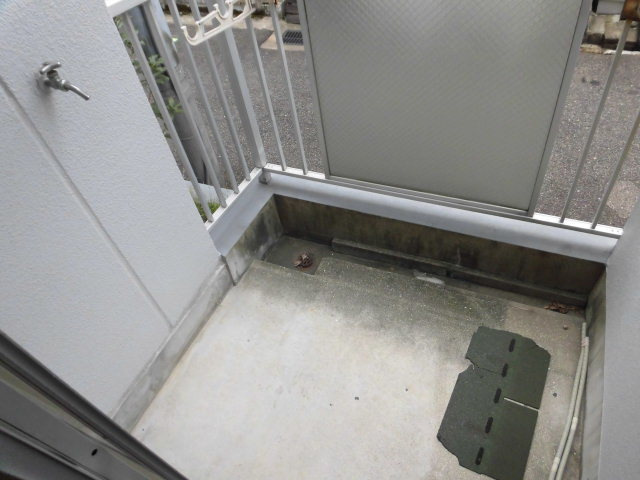 大阪市東淀川区上新庄２丁目のマンション