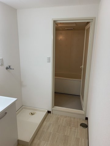 ラルジュ刀根山の洗面所