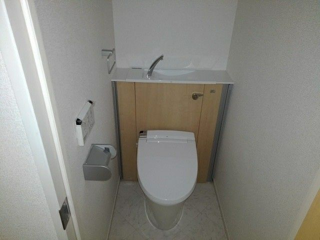 グランスイート新横浜Ⅰのトイレ