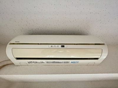 【設備】 | ハイツトーカンドー | エアコン　※同建物ほかのお部屋の写真です。