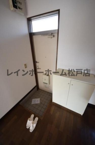 セントヒルズ五香Ａの玄関|シンプルで使いやすい玄関です