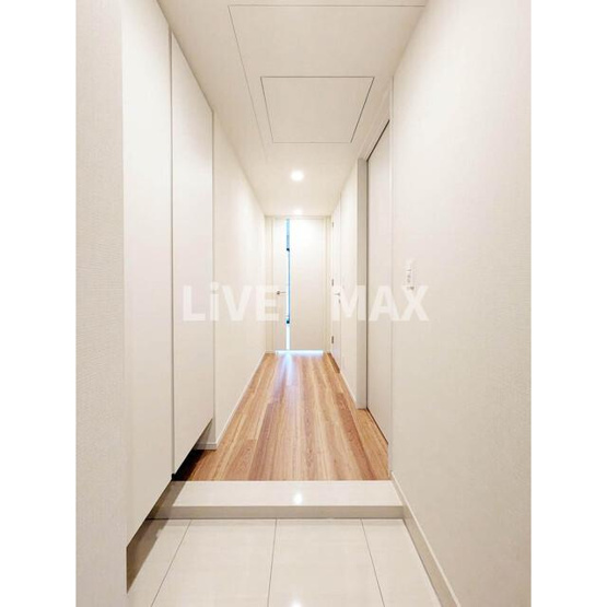 【玄関】コンフォリア芝浦MOKU