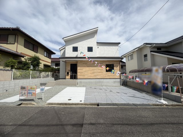 神戸市西区樫野台１丁目新築戸建の駐車場