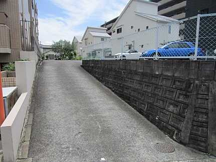 東区戸坂山根２丁目の周辺