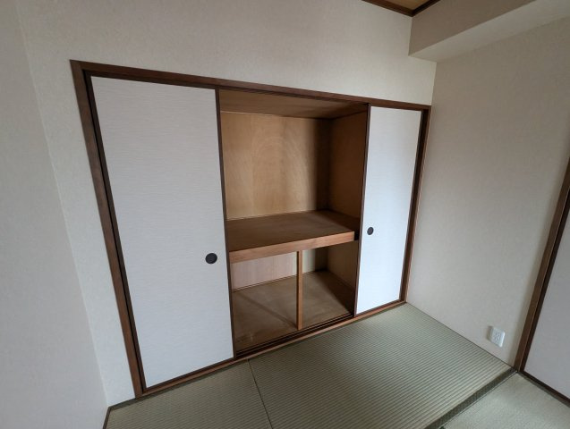 千船リバーサイドヴィラC棟の収納