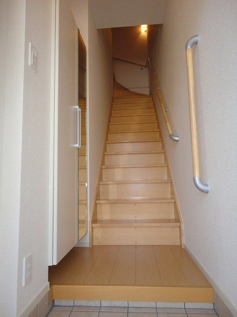 アイランド・ルガートの玄関|きれいな玄関です