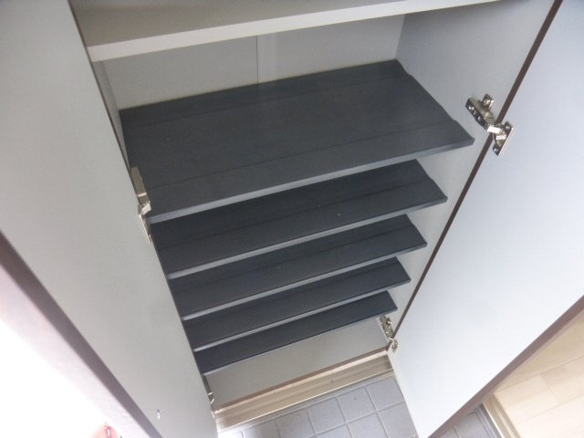 相生市向陽台のハイツの収納