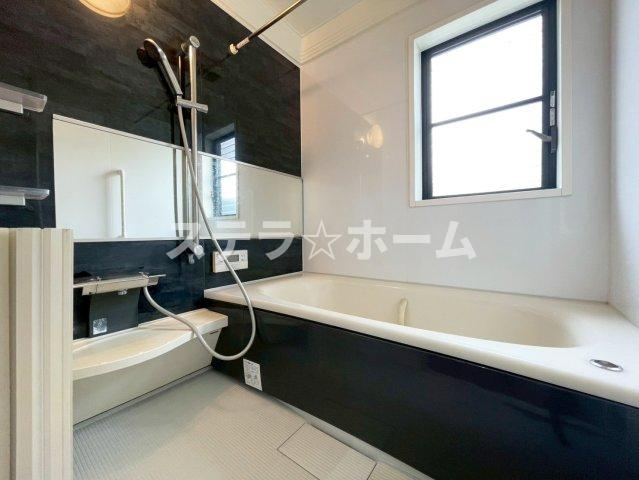 瑞光2 中古戸建の浴室|お風呂です