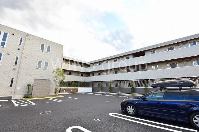 世田谷区桜上水１丁目のアパートの駐車場