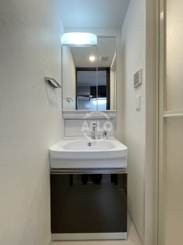 エステムコート大阪WESTⅡの独立洗面台|エステムコート大阪WESTⅡ　独立洗面台