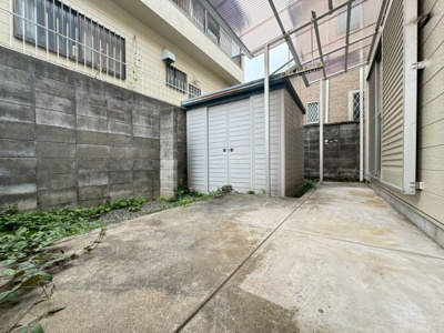 【庭】 | 箕面市箕面5町目貸家