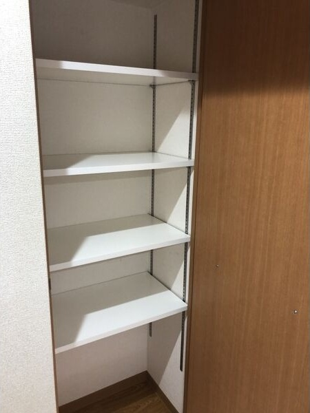 タウンライフ一社の収納