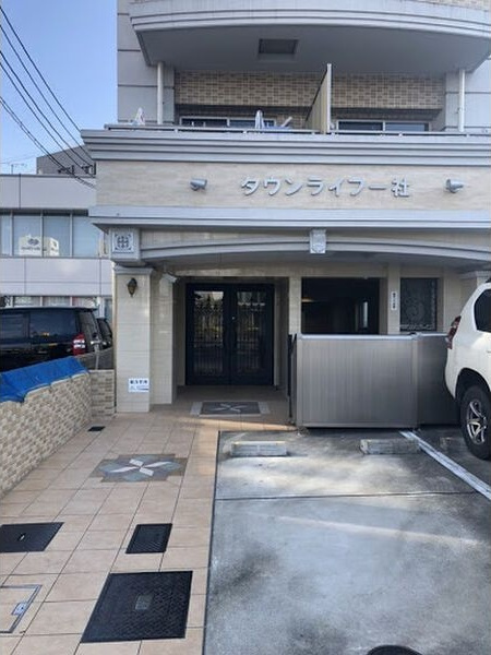 タウンライフ一社の駐車場