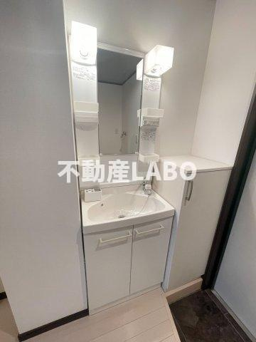 Clover住吉南の洗面所
