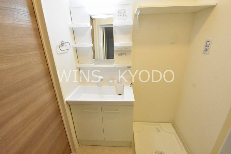 世田谷区成城９丁目のアパートの洗面所