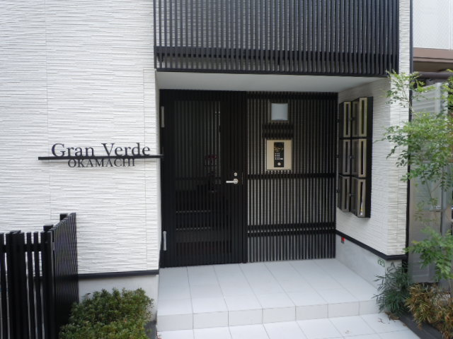 Gran Verde OKAMACHIのエントランス
