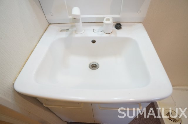 アクアBの独立洗面台