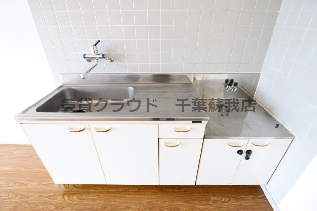 鵜の森ビルのキッチン|使いやすいキッチンです