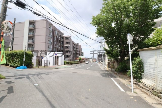鵜の森ビルの周辺
