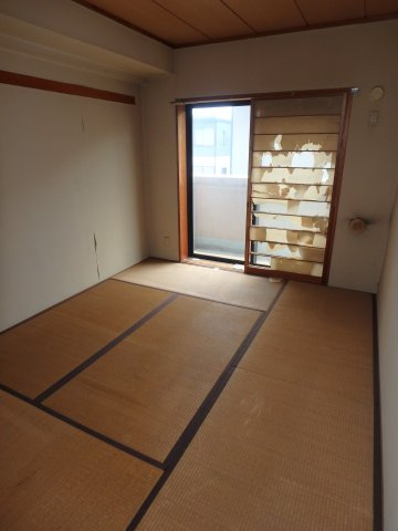 ライオンズマンション川越笠幡の和室