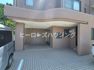 【エントランス】 | プレステージ北の岡