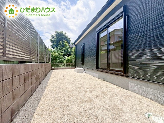 【庭】 | ひたちなか市馬渡17期　新築戸建 | お庭に緑を増やすと空間温度を下げることができるので、家に入り込む風も涼しくなります。