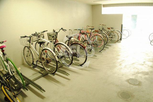 ジュネーゼグラン京町堀のその他共用部分|ジュネーゼグラン京町堀　駐輪場