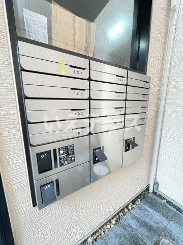 エルグランド湊川公園のロビー|ゆとりのあるロビーです