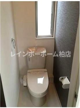 プライムアセット印西のトイレ|ゆったりとした空間のトイレです