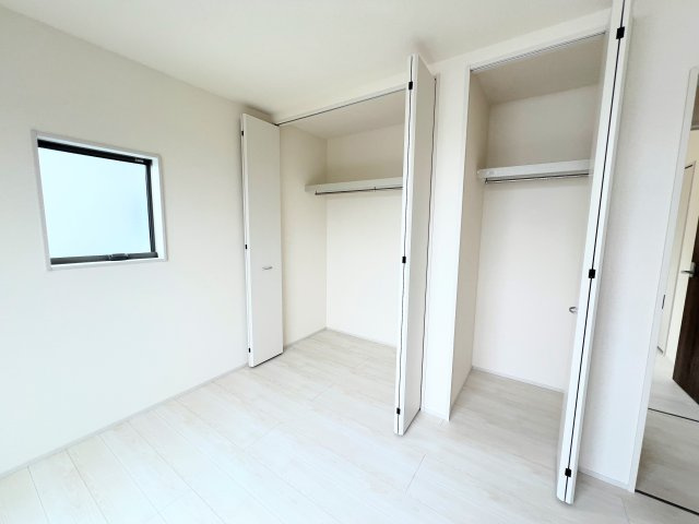 立川市西砂町　全３棟　新築戸建の収納