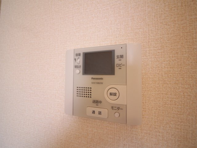 グレース洛西口B棟のセキュリティ|モニター付きインターホン