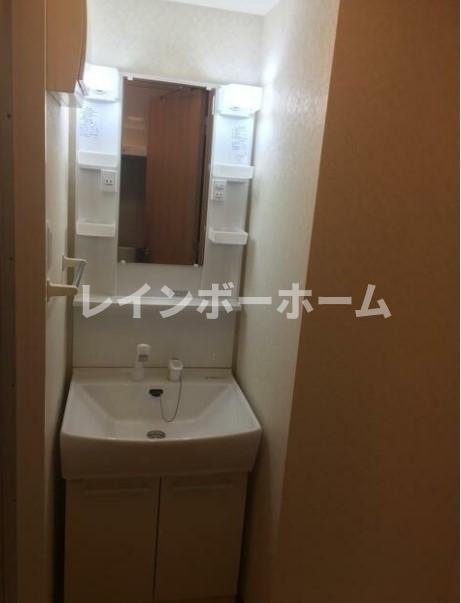 グレーシアの独立洗面台
