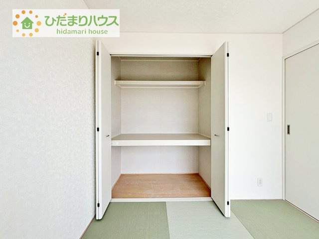 【収納】 | 筑西市二木成第2　新築戸建　4号棟 | 和室にも大容量のクローゼット完備！
お布団やお子様のおもちゃなどがスッキリ収納できますね(^^♪