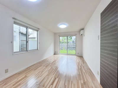 【居間・リビング】 | コモンシティ虹ヶ丘一戸建借家Ｂ