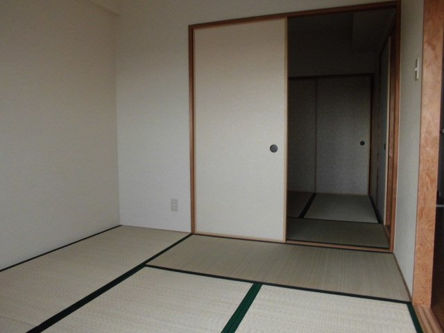 ユーコート豊中の内装