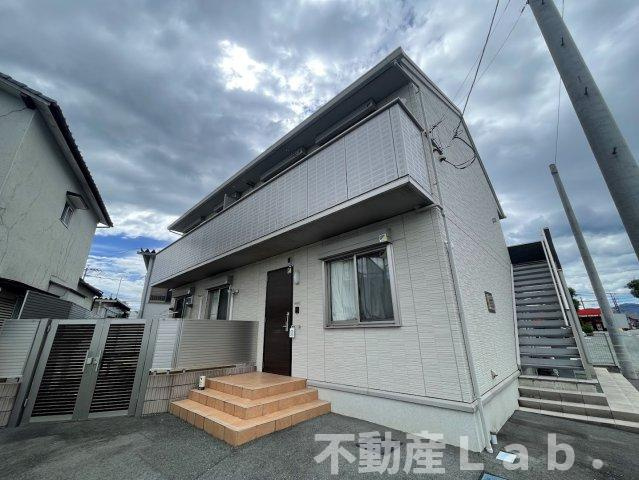 サンリリーの外観