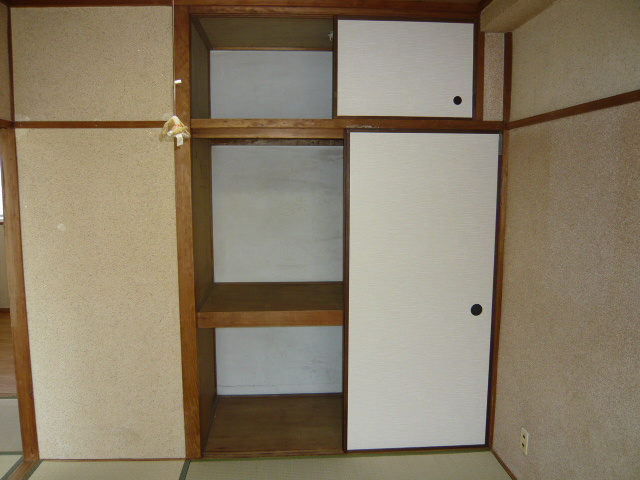山ノ上ハイツの収納