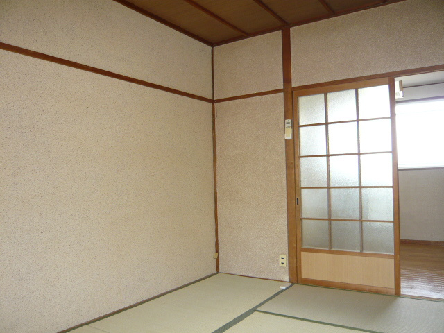 山ノ上ハイツの子供部屋