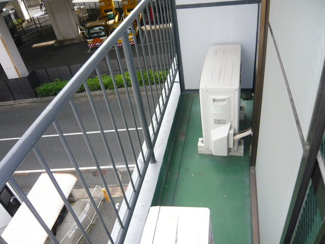 山ノ上ハイツのバルコニー