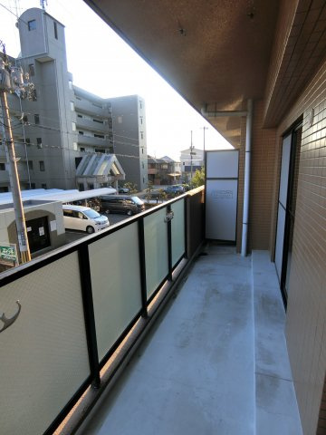若園11番館のバルコニー