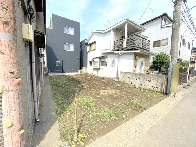 【外観】 | 富士見市鶴瀬西3丁目　建築条件無売地　限定1区画（ふじみ野店） | 住宅地の落ち着いた閑静な雰囲気と生活施設が徒歩圏内の利便性の高さが融合した立地。