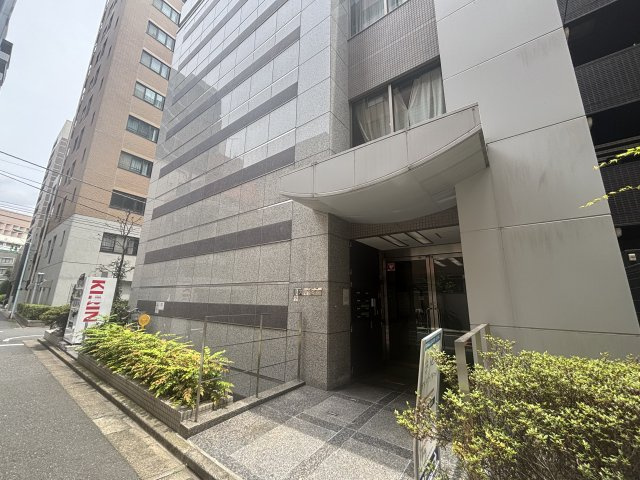 中央区築地７丁目の店舗事務所