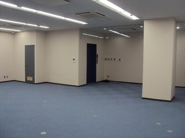 中央区築地７丁目の店舗事務所の内装