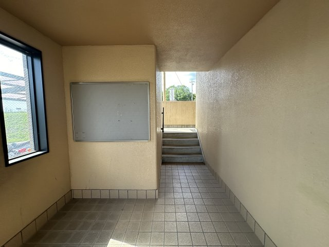 サンハイツ池田IIのロビー